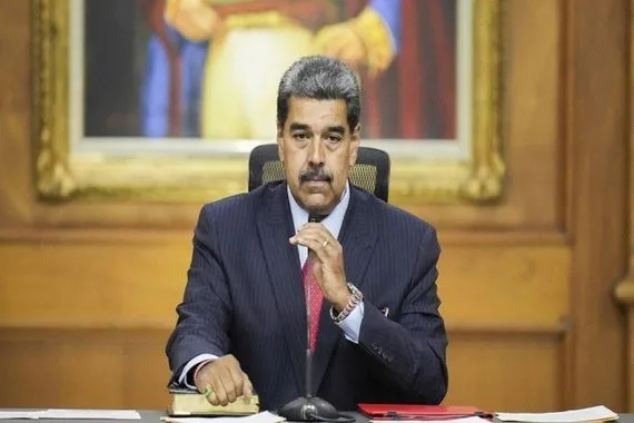 مادورو يتهم امريكا بالسعي للاستيلاء على أكبر احتياطيات النفط في فنزويلا