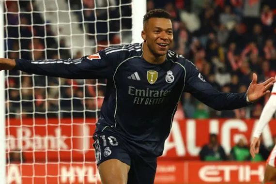 مبابي يدرك التعادل امام جيرونا