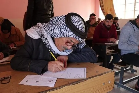 محو الأمية استهداف 100 ألف طالب خلال العام الحالي وكالة الانباء العراقية واع