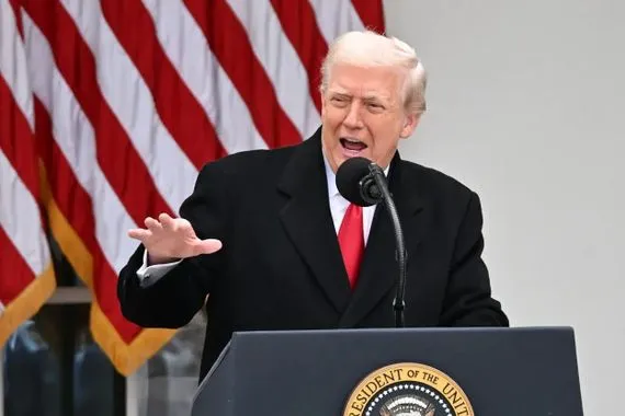 ترمب سنستهدف أي دولة تهرب المخدرات لأميركا شفق نيوز