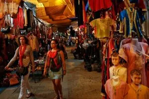 ارتفاع قياسي لإيرادات السياحة في المغرب خلال 10 أشهر