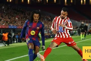 التعادل يحسم الشوط الاول من مباراة برشلونة و اتلتيكو