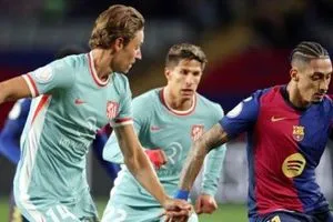 توقيت مباراة برشلونة و أتليتكو مدريد في أنحاء العالم