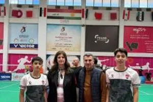 14 ميدالية حصيلة وطني ريشة الطائرة بغرب القارة