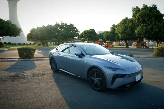 دونغفنغ 007 سيارة تُعيد تعريف الذكاء على الطرق لكنها لا تخلو من التناقضات