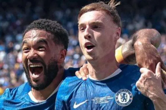 موقف بالمر من مباراة ليدز