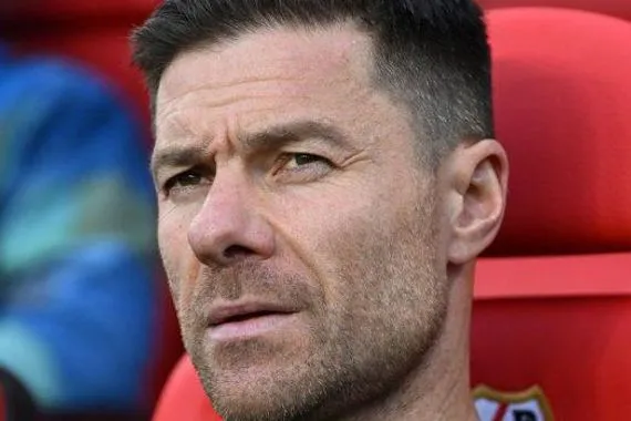 التوتر والتمرد عنوان غرفة ملابس ريال مدريد في عهد ألونسو