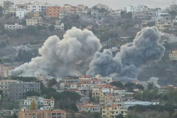 غارات إسرائيلية على جنوب لبنان و انذارات للسكان بالإخلاء