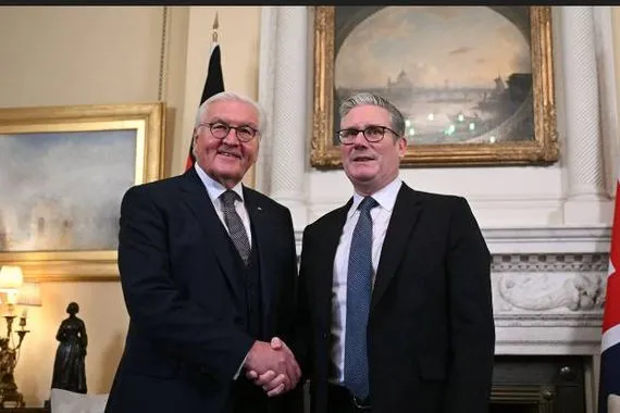 بريطانيا والنرويج تنشران أسطولا شمال الأطلسي لمواجهة الغواصات الروسية