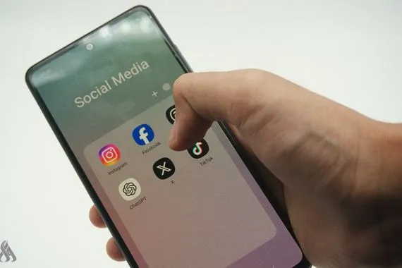 الاتحاد الأوروبي يفرض أول غرامة على منصة إكس وكالة الانباء العراقية واع