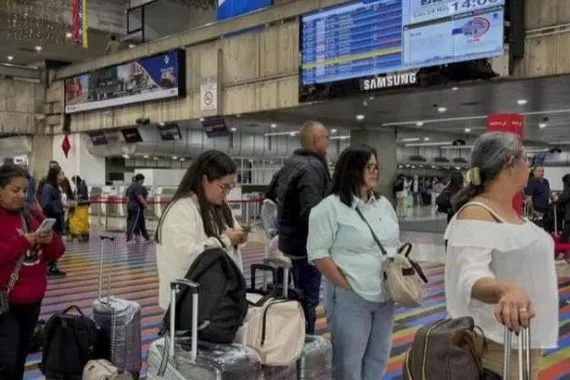 فنزويلا في عزلة جوية بعد وقف شركات الطيران الأجنبية رحلاتها إليها