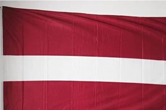 دولة تواجه ازمة غريبة نعاني من نقص الرجال