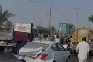 سائق تنكر كاز يتسبب باصطدام جماعي لـ 13 سيارة في النجف الأشرف فيديو