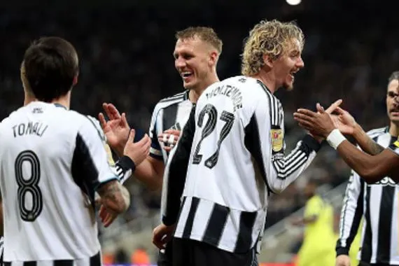 تشكيلة نيوكاسل يونايتد المتوقعة ضد بيرنلي في الدوري الإنجليزي