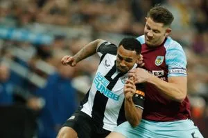 نيوكاسل وبيرنلي من يتفوق تاريخيا