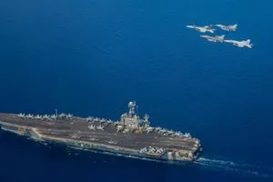 خسائر بـ100 مليون دولار لحاملة الطائرات الأميركية هاري إس ترومان