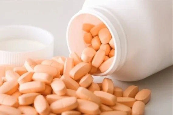 فيتامين سي 6 آثار خطيرة قد يسببها الإفراط في تناوله