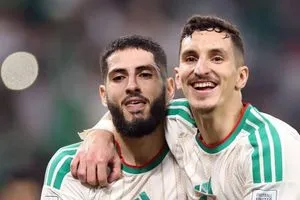 ضمن مجموعة العراق الجزائر تضرب البحرين بخمسة اهداف في كأس العرب