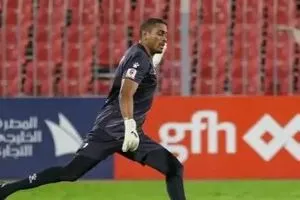 أداء سيئ بالأرقام من حارس البحرين أمام الجزائر