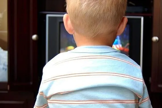 حياة الأطفال تصاغ على نطاق غير مسبوق اثر وسائل التواصل