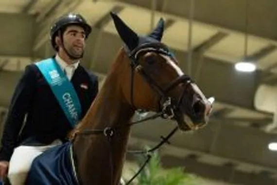 العراق يتوّج بالمركز الأول في بطولة بوذيب للفروسية