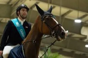 العراق يتوّج بالمركز الأول في بطولة بوذيب للفروسية