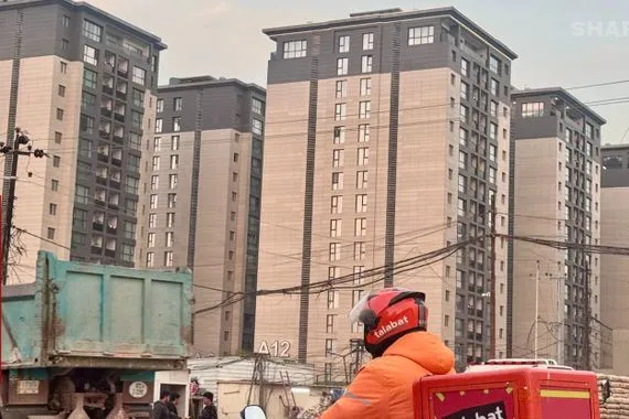 من المنازل إلى الحملات الإعلانية صعود لافت للألوان الحيادية في العراق صور شفق نيوز