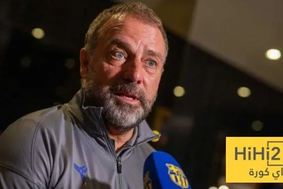 برنامج برشلونة يوم الاثنين قبل مواجهة فرانكفورت