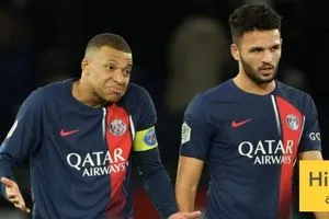 راموس يعادل رقم مبابي في باريس سان جيرمان