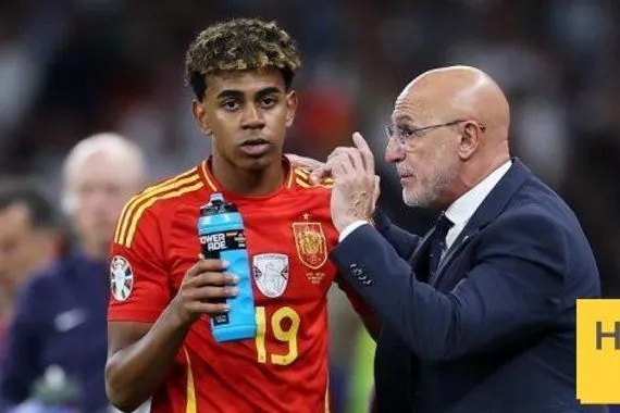 ماذا قال دي لا فوينتي عن ترشيح إسبانيا للفوز بكأس العالم