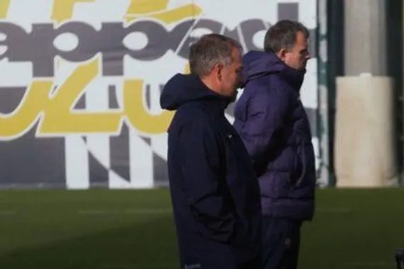 برشلونة يركز على معركة فرانكفورت