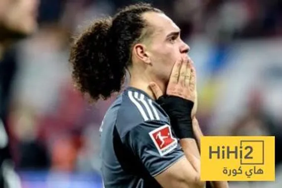 فرانكفورت بدون مهاجمين قبل مواجهة برشلونة