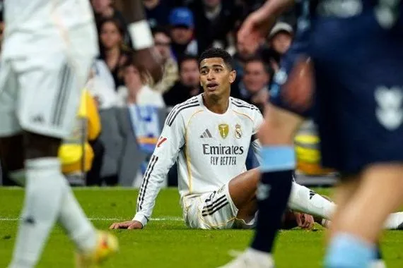 الكل سيء في الريال وليس فقط ألونسو