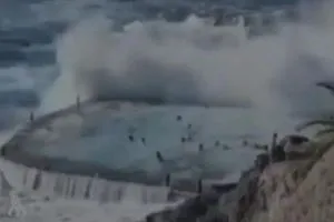 إسبانيا ارتفاع حصيلة ضحايا الموجة العملاقة في تينيريفي إلى أربعة وكالة الانباء العراقية واع