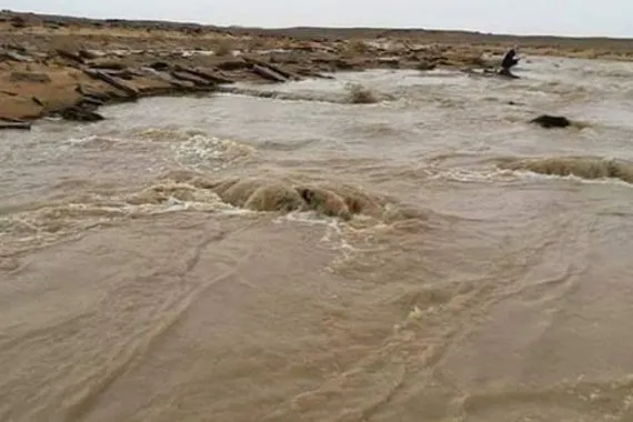 الموارد نعمل على توجيه السيول والامطار نحو السدود والخزانات