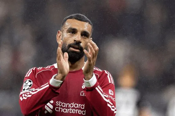 استبعاده صلاح من قائمة ليفربول لمواجهة إنتر بماذا رد الفرعون المصري