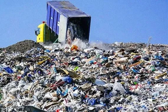 إحصائية رسمية ثلث سكان العراق غير مخدوم بجمع ونقل النفايات شفق نيوز