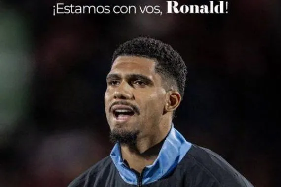 منتخب الأوروغواي يدعم أراوخو