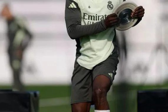 رقم قياسي ينتظر كامافينغا