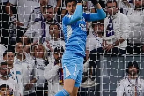 كورتوا يكتفي بـ 3 كلمات فقط للتعليق على الهزيمة امام مانشستر سيتي