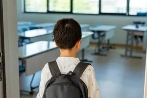 دراسة تعرض الأطفال لموجات الحر يعيق قدراتهم المعرفية والإدراكية