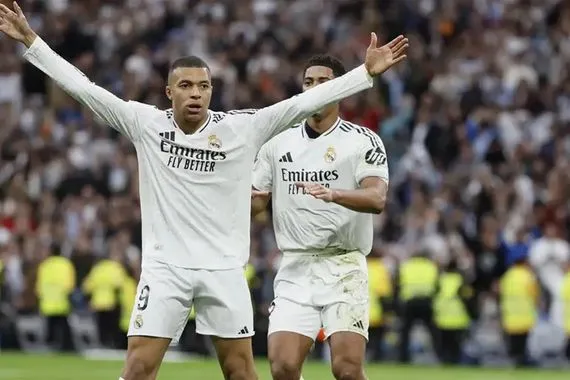 مبابي يقود هجوم ريال مدريد أمام ألافيس