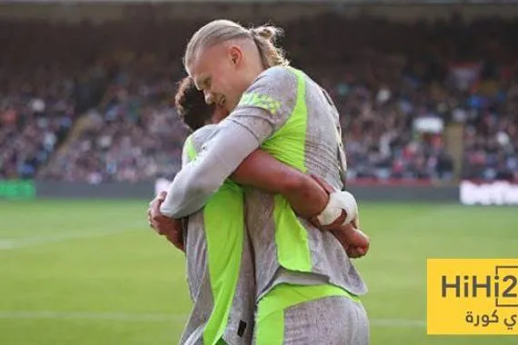 هالاند يتجاوز كريستيانو رونالدو ويقترب من إنجاز تاريخي في مانشستر