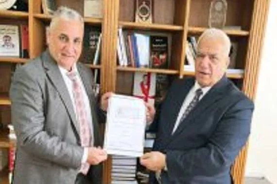 جاسم حيدر ينال تكريم جامعة الدول العربية