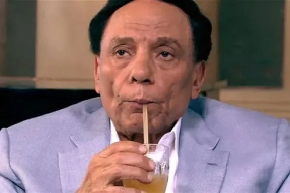 من جديد اثارة الجدل حول الوضع الصحي لعادل امام بعد غيابه عن جنازة شقيقته