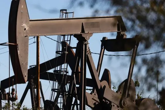 مخاوف انقطاع الإمدادات وتوترات اميركا وفنزويلا ترفع أسعار النفط شفق نيوز