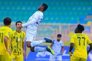 غرامات وإيقاف بحق أندية ولاعبين في الدوريين العراقيين الممتاز والصالات شفق نيوز