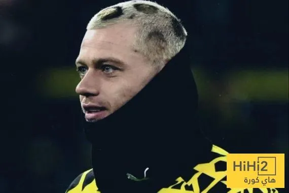 برشلونة يضع ظهير بوروسيا بديل محتمل لكوندي