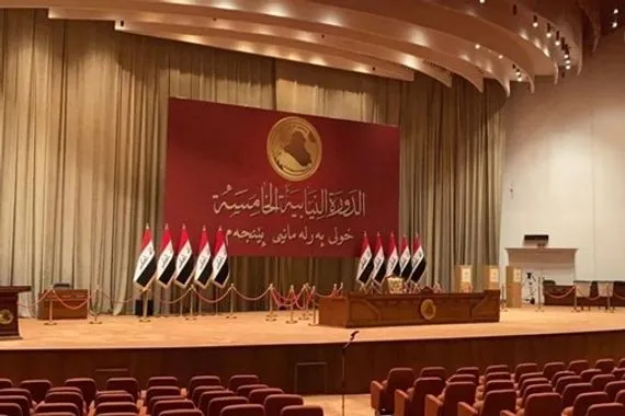 هل أصبح نواب الدورة الخامسة نوابًا سابقين خبير قانوني يوضح التفاصيل