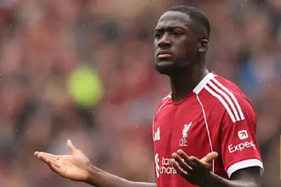 ليفربول لا يتوقف عن سعيه من أجل كوناتي